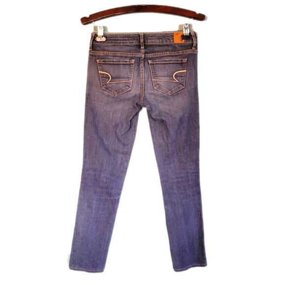 American Eagle Low Rise Medium Wash Skinny Jeans sz 2 - Picture 2 of 9